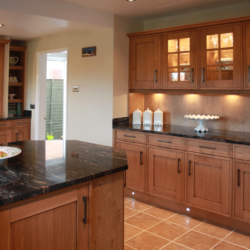 oak fitted kitchens